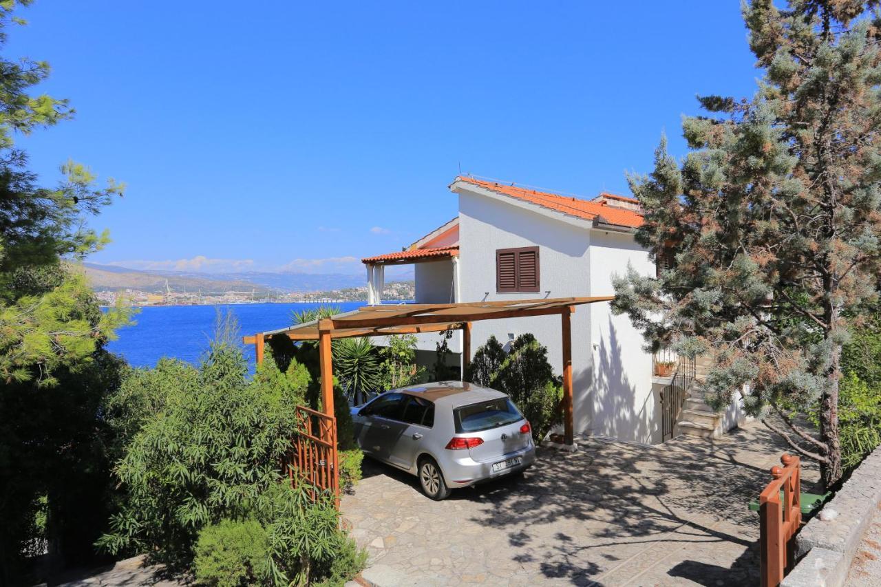 Apartments By The Sea Okrug Donji, Ciovo - 12502 Okrug Gornji Buitenkant foto