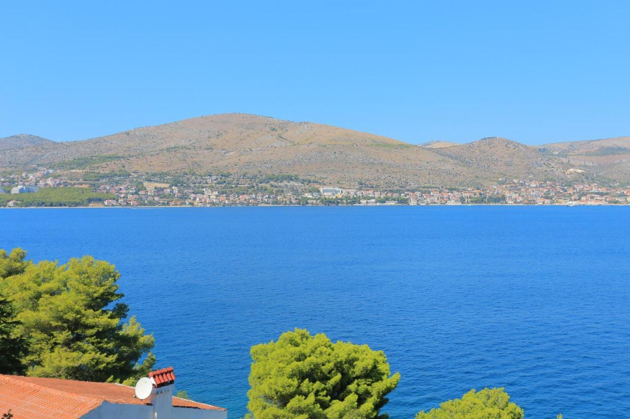 Apartments By The Sea Okrug Donji, Ciovo - 12502 Okrug Gornji Buitenkant foto